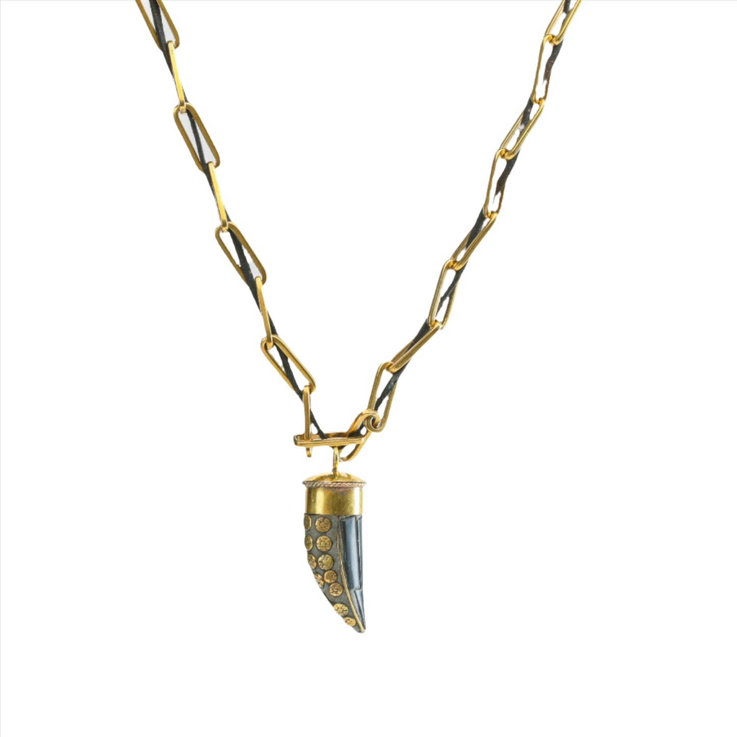 Horn necklace